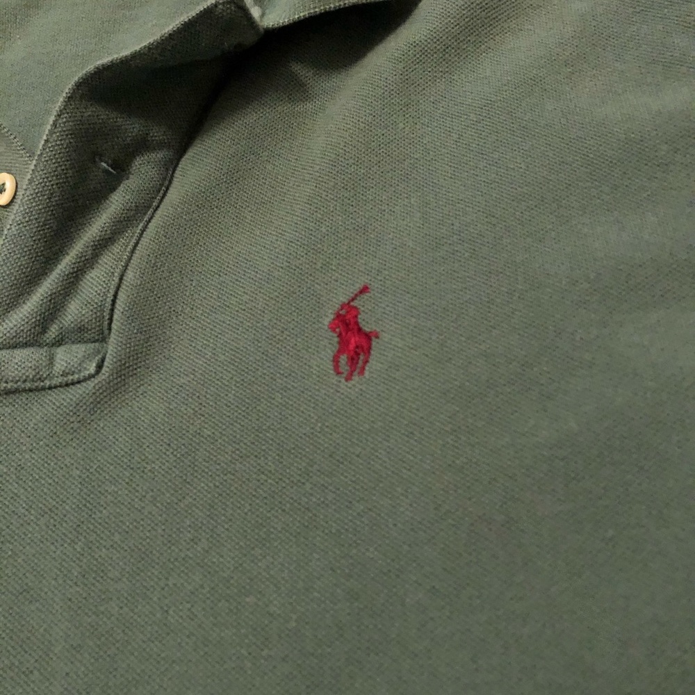 Men’s polo - Picture 2 of 3